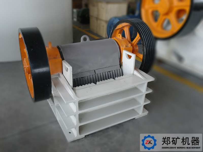 PE、PEX 系列顎式破碎機(jī)2.jpg